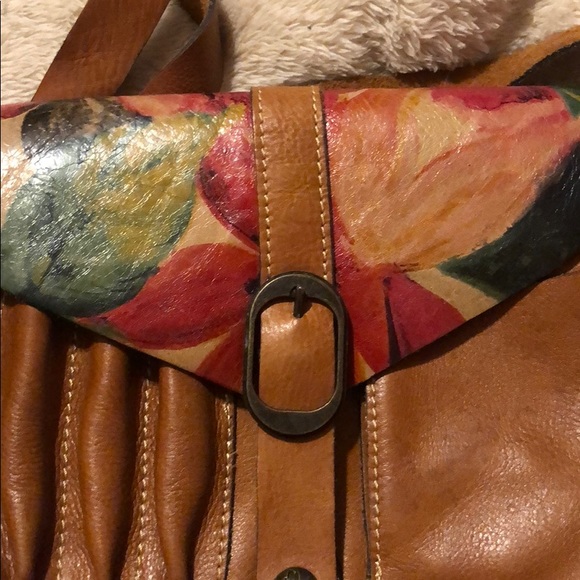 Patricia Nash crossbody - Picture 3 of 3